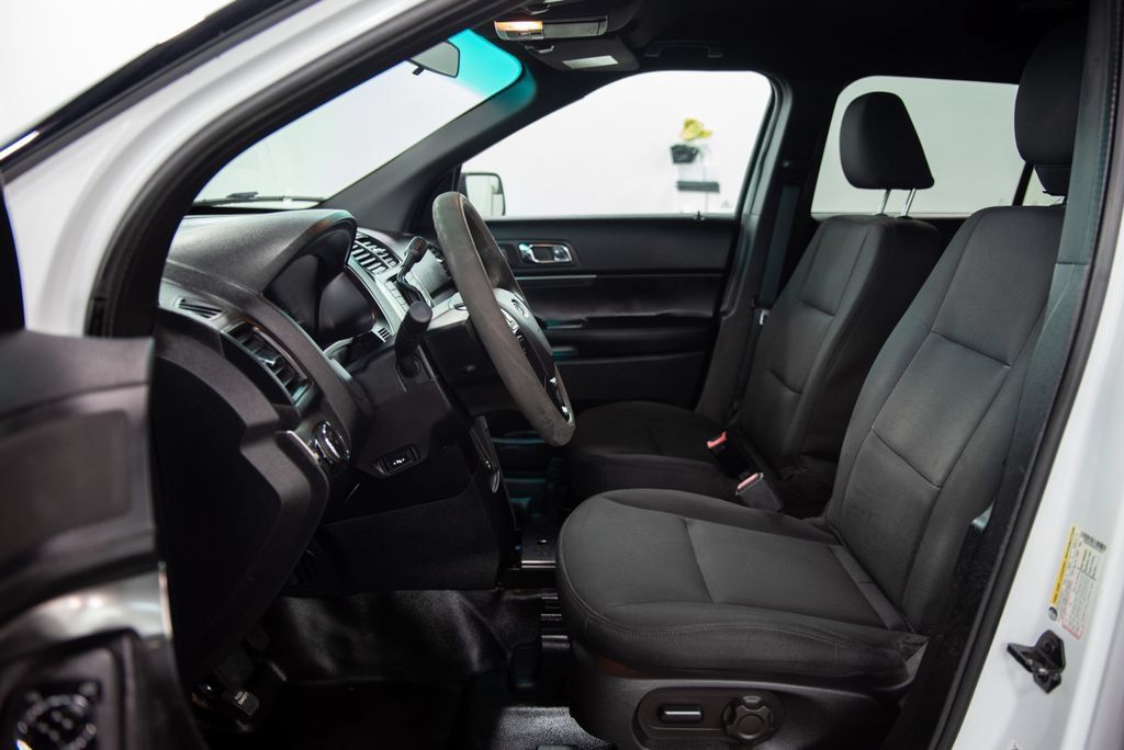 Used 2017 Ford Explorer 4WD Police Interceptor w/ Cargo Wiring Upfit Package image 7