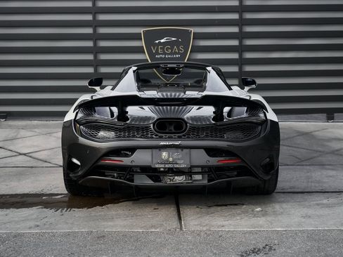 Used 2024 McLaren 750S image 30