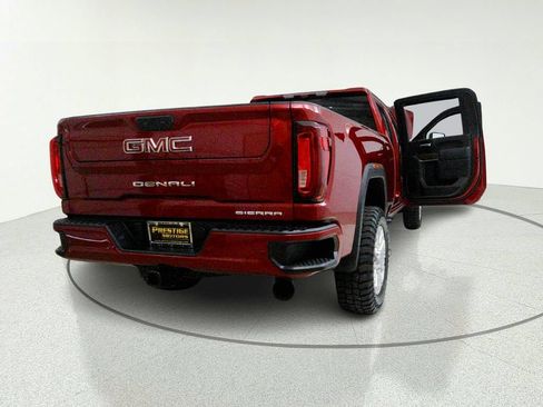 Used 2021 GMC Sierra 2500 Denali w/ Technology Package AWD/4WD image 13