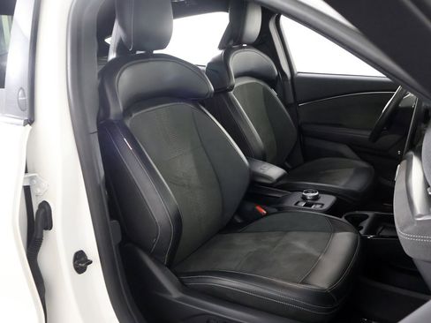 Used 2022 Ford Mustang Mach-E GT w/ GT Performance Edition image 32