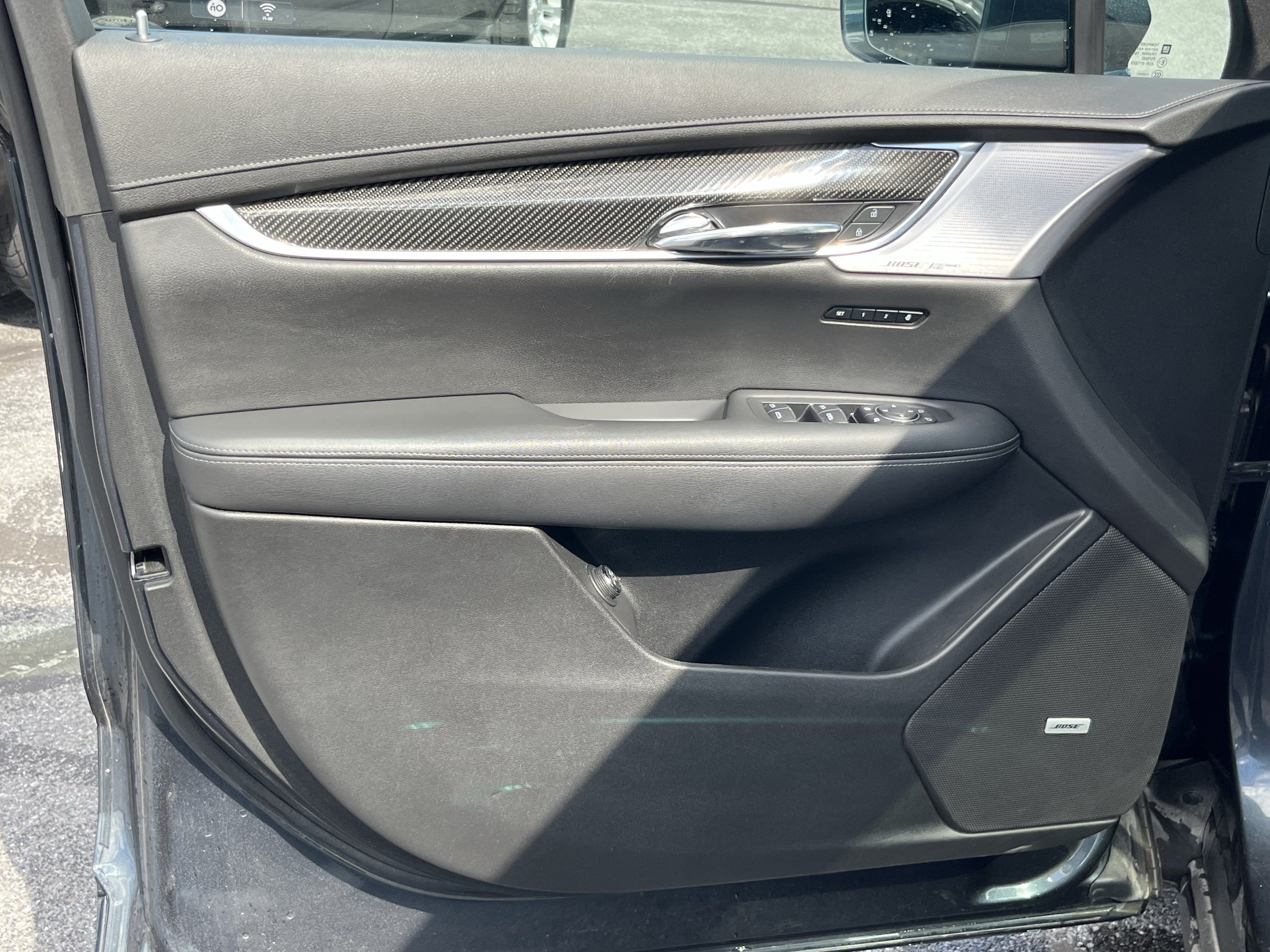 Used 2020 Cadillac XT6 Sport w/ LPO, Floor Liner Package AWD/4WD image 22