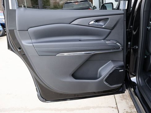 New 2026 Chevrolet Traverse LT w/ Enhanced Driving Package FWD image 23