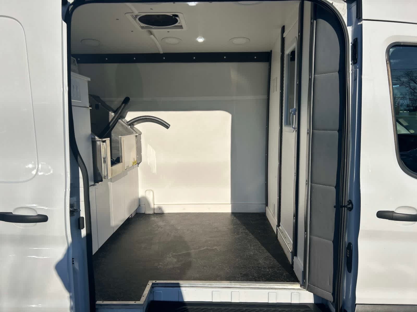 Used 2023 Ford Transit 150 Medium Roof RWD image 15