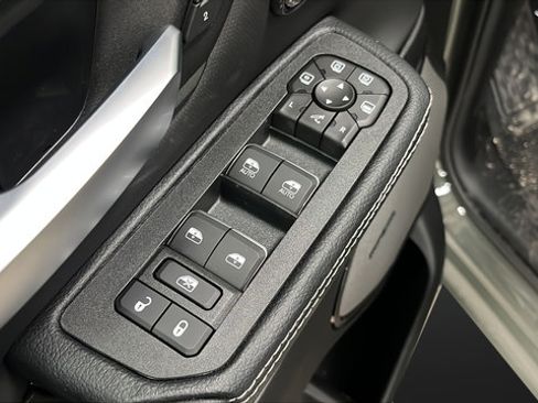 New 2026 RAM 1500 Rebel w/ Rebel Level 2 Equipment Group AWD/4WD image 22