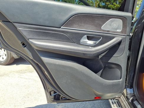 Used 2020 Mercedes-Benz GLE 350 4MATIC image 21