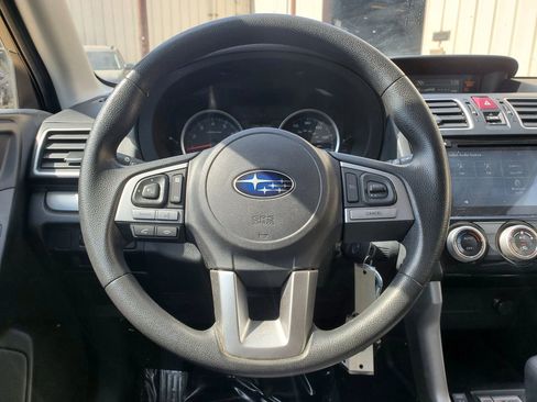 Used 2017 Subaru Forester 2.5i Premium w/ All-Weather Package AWD/4WD image 33