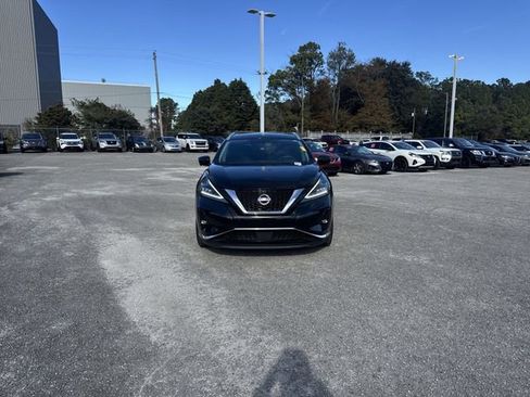 Used 2019 Nissan Murano SL image 2