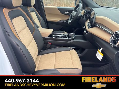 New 2026 Chevrolet Equinox ACTIV w/ Convenience Package III image 40