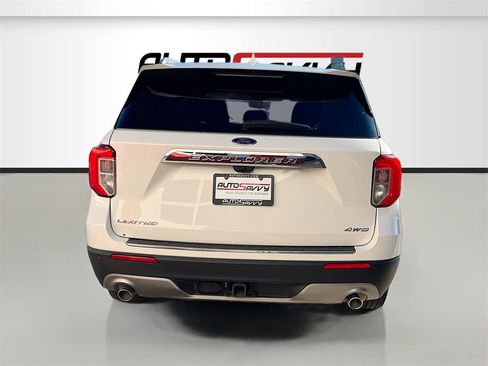 Used 2022 Ford Explorer Limited w/ Equipment Group 301A image 6