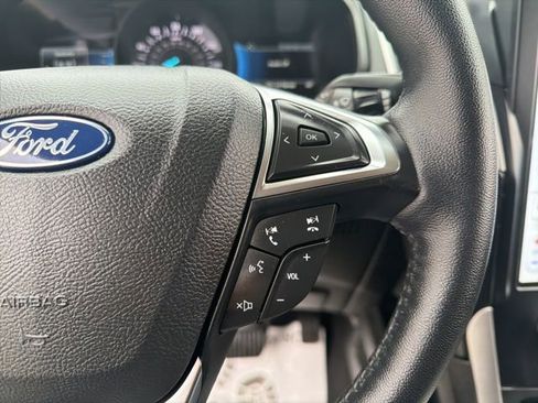 Used 2024 Ford Edge SEL image 31