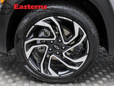 Used 2024 Chevrolet TrailBlazer RS w/ Driver Confidence Package image 39