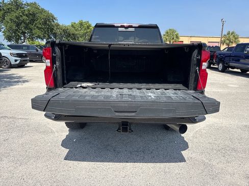 Used 2024 Chevrolet Silverado 2500 High Country w/ Technology Package AWD/4WD image 32