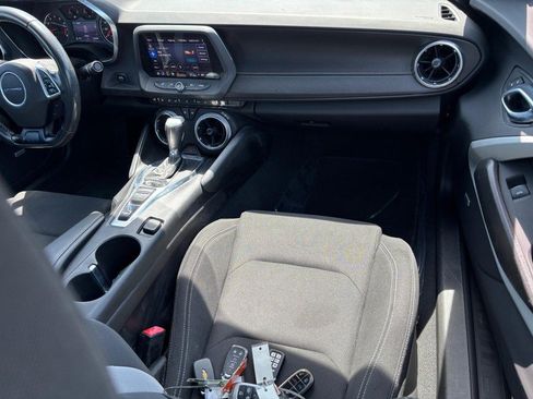 Used 2022 Chevrolet Camaro LT w/ Technology Package RWD image 14