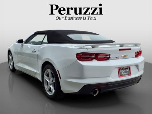 Used 2023 Chevrolet Camaro LT RWD image 6