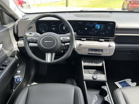 Certified 2024 Hyundai Kona Limited FWD image 19