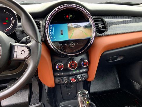 Used 2022 MINI Cooper Convertible w/ Signature Upholstery Package FWD image 7