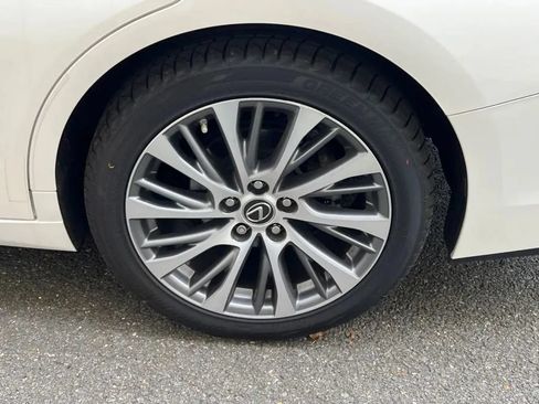 Used 2020 Lexus ES 350 w/ Premium Package FWD image 39