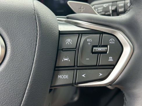 Used 2024 Lexus GX 550 w/ Cold Area Package AWD/4WD image 24