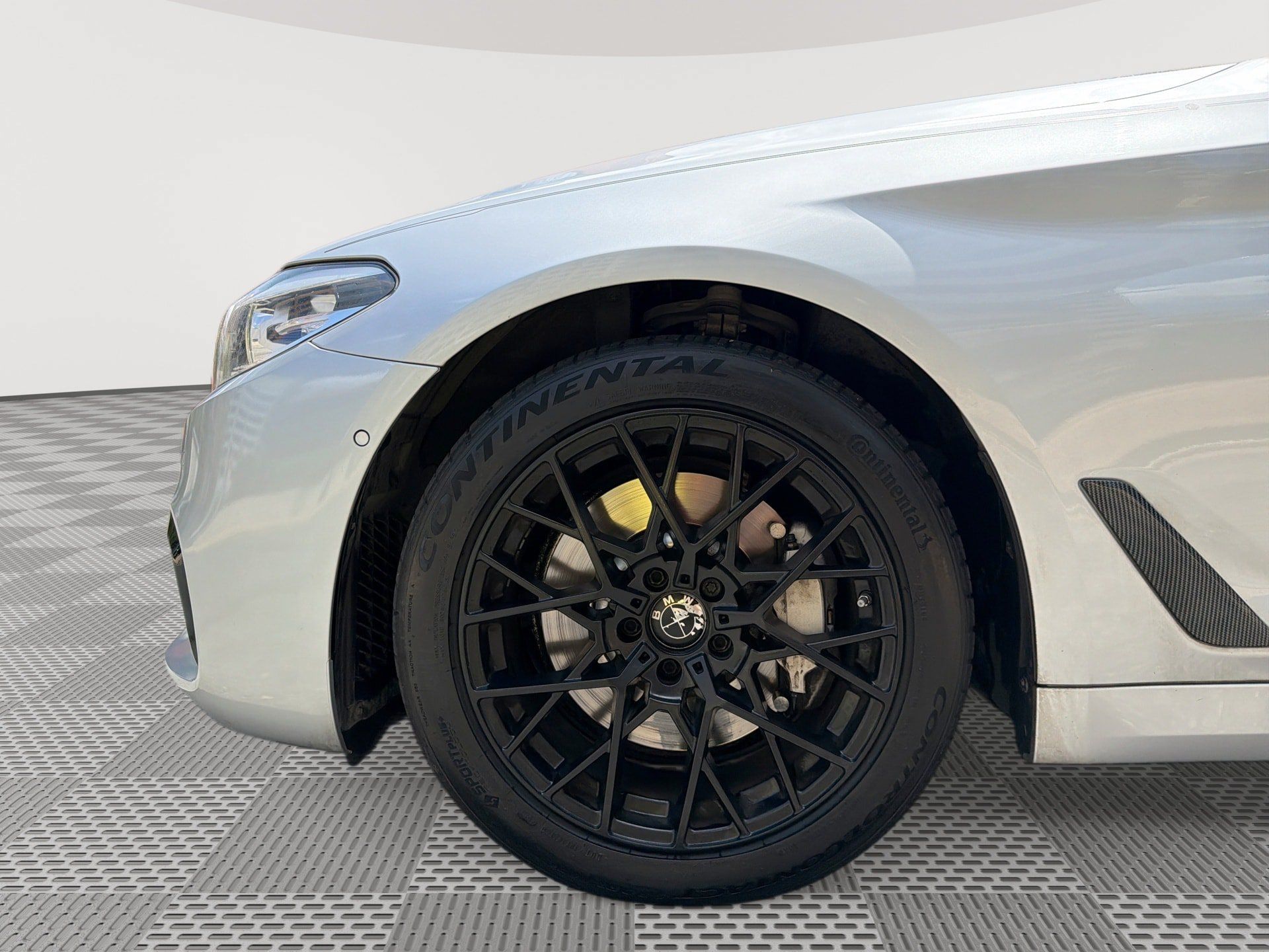 Used 2018 BMW 540i RWD image 19