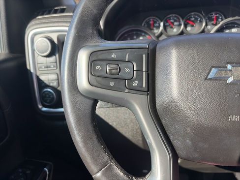 Used 2021 Chevrolet Silverado 1500 LT Trail Boss w/ Convenience Package II image 16