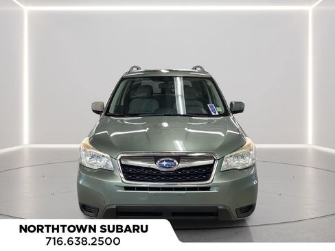 Used 2014 Subaru Forester 2.5i Premium w/ All-Weather Package AWD/4WD image 10