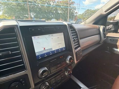 Used 2019 Ford F250 King Ranch w/ King Ranch Ultimate Package AWD/4WD image 17