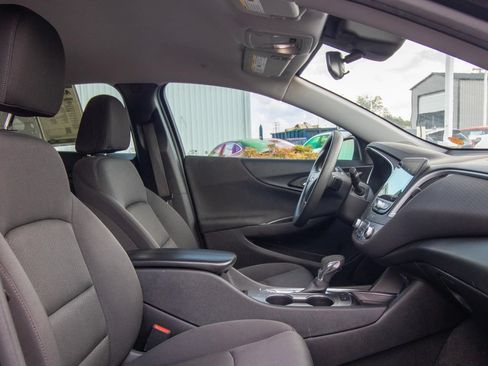 Used 2024 Chevrolet Malibu LT FWD image 18