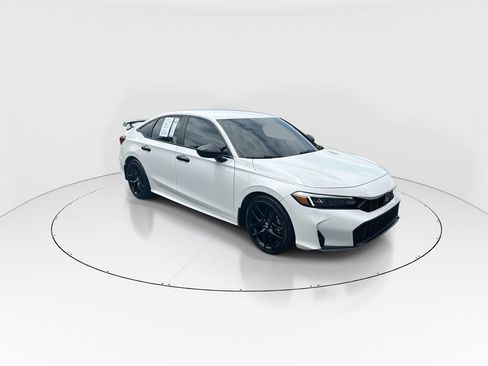 Used 2025 Honda Civic Sport image 2
