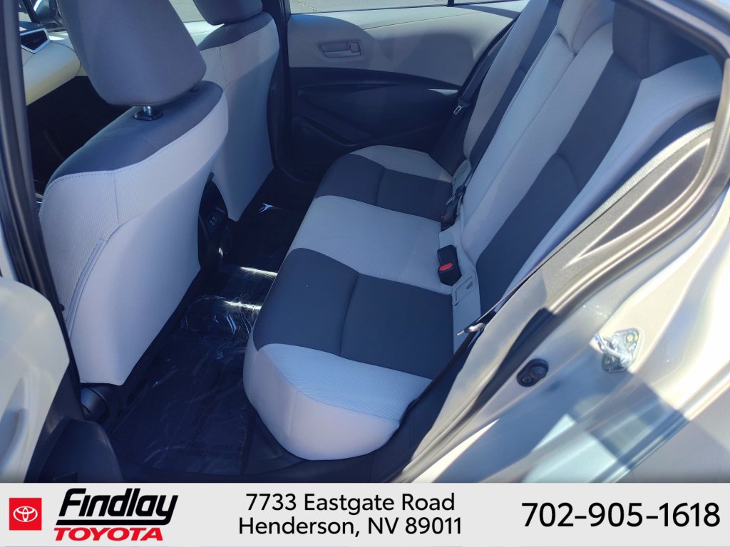 Certified 2025 Toyota Corolla LE FWD image 9