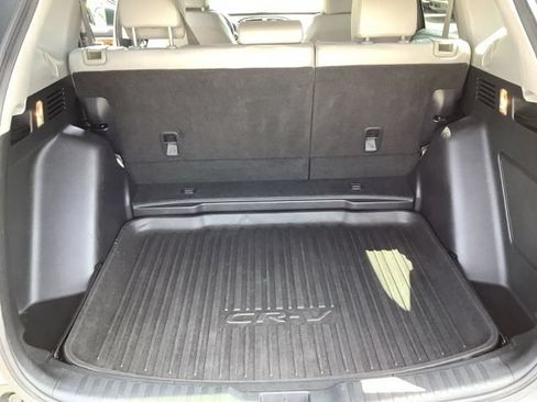 Used 2017 Honda CR-V Touring image 12