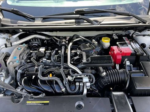 Used 2024 Nissan Sentra SV FWD image 30