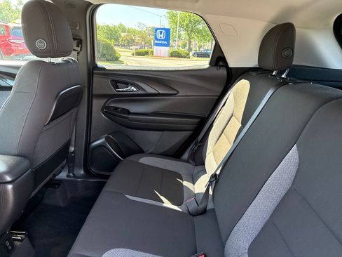 Used 2021 Chevrolet TrailBlazer LT w/ Convenience Package FWD image 19