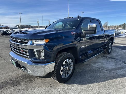 Certified 2022 Chevrolet Silverado 2500 LTZ w/ LTZ Plus Package image 4