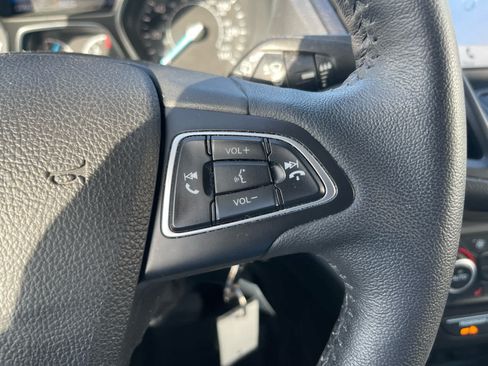 Used 2018 Ford Escape SEL AWD/4WD image 13