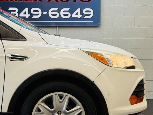 Used 2014 Ford Escape S image 10