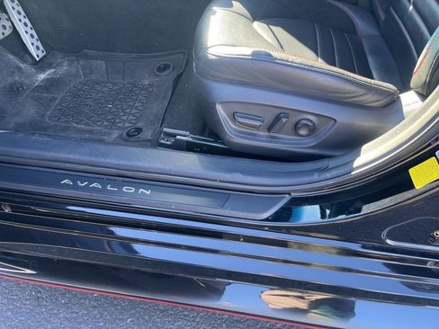 Used 2021 Toyota Avalon TRD image 5