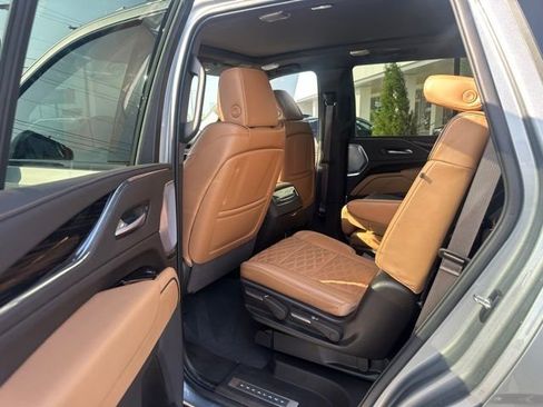 Certified 2024 Cadillac Escalade Sport w/ Touring Package AWD/4WD image 12