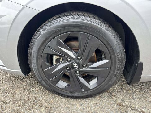 Used 2022 Hyundai Elantra SEL image 8