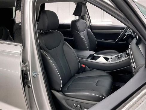 Certified 2025 Hyundai Palisade SEL FWD image 7