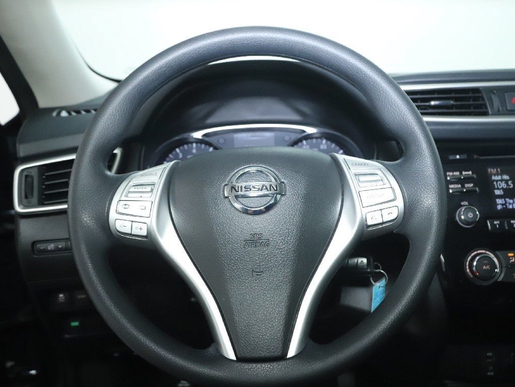 Used 2016 Nissan Rogue S FWD image 22