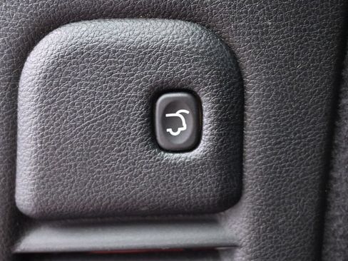 Used 2023 Dodge Durango R/T w/ Blacktop Package AWD/4WD image 17