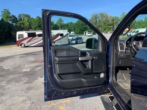 Used 2019 Ford F150 Platinum AWD/4WD image 21