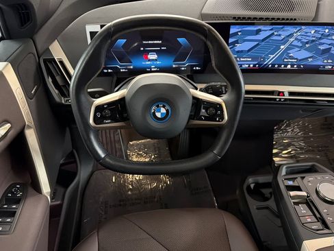 Used 2024 BMW iX xDrive50 w/ Premium Package AWD/4WD image 14
