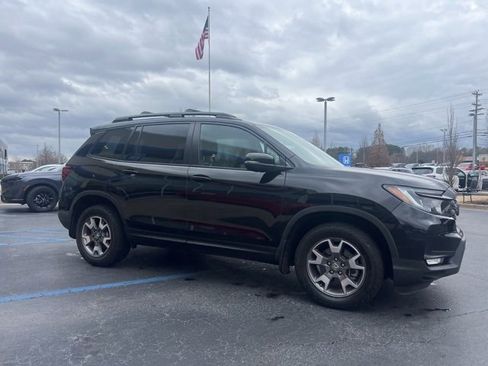 Certified 2023 Honda Passport TrailSport image 4