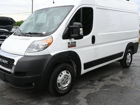 Used 2019 RAM ProMaster 2500 w/ Premium Appearance Group FWD image 1