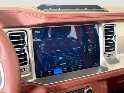 Used 2025 Ford Bronco Badlands image 21