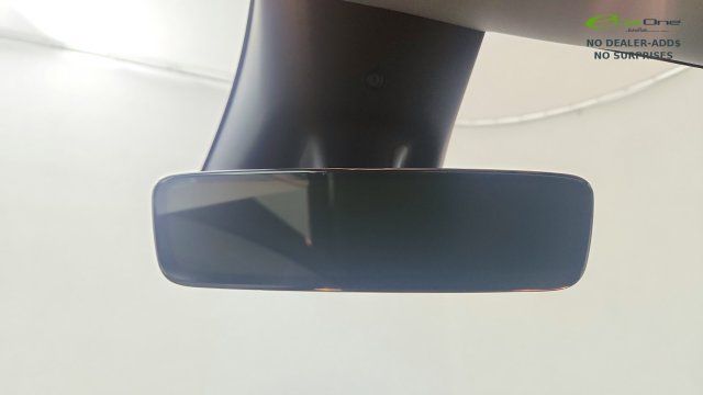 Used 2025 Tesla Model Y Long Range RWD image 58