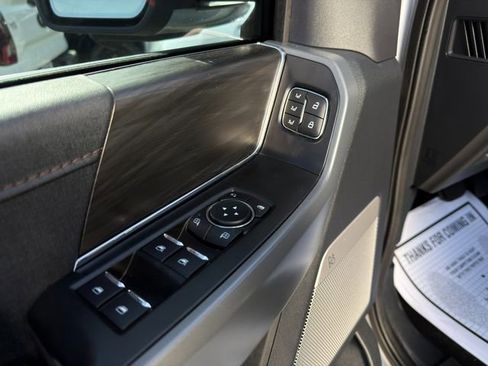 Used 2024 Ford F150 Lariat w/ FX4 Off-Road Package image 21