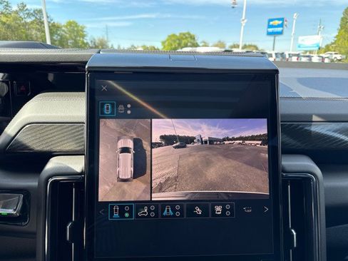 New 2026 GMC Yukon AT4 image 27