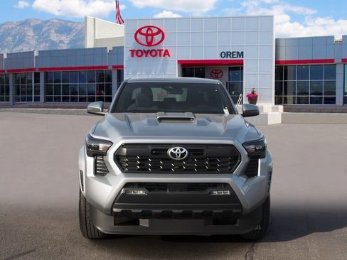 New 2025 Toyota Tacoma TRD Sport image 2